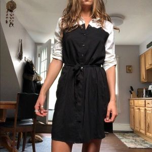 NWOT NY&CO black & White button up dress